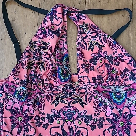 Tankini Top - Picture 3 of 4